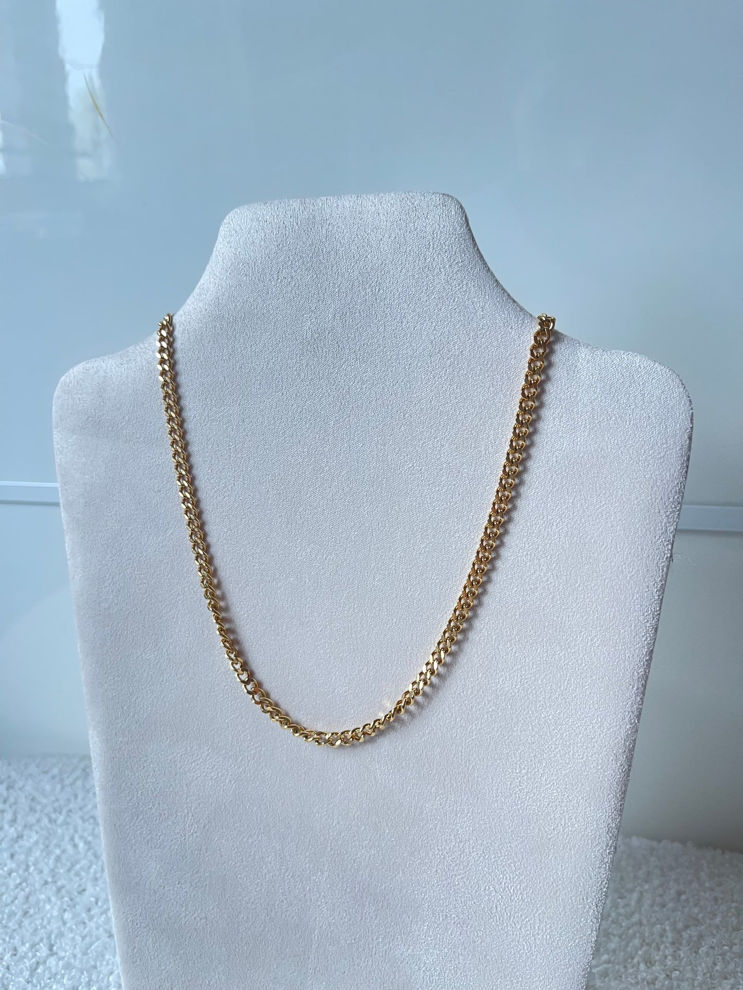 Necklace 4 - Gold