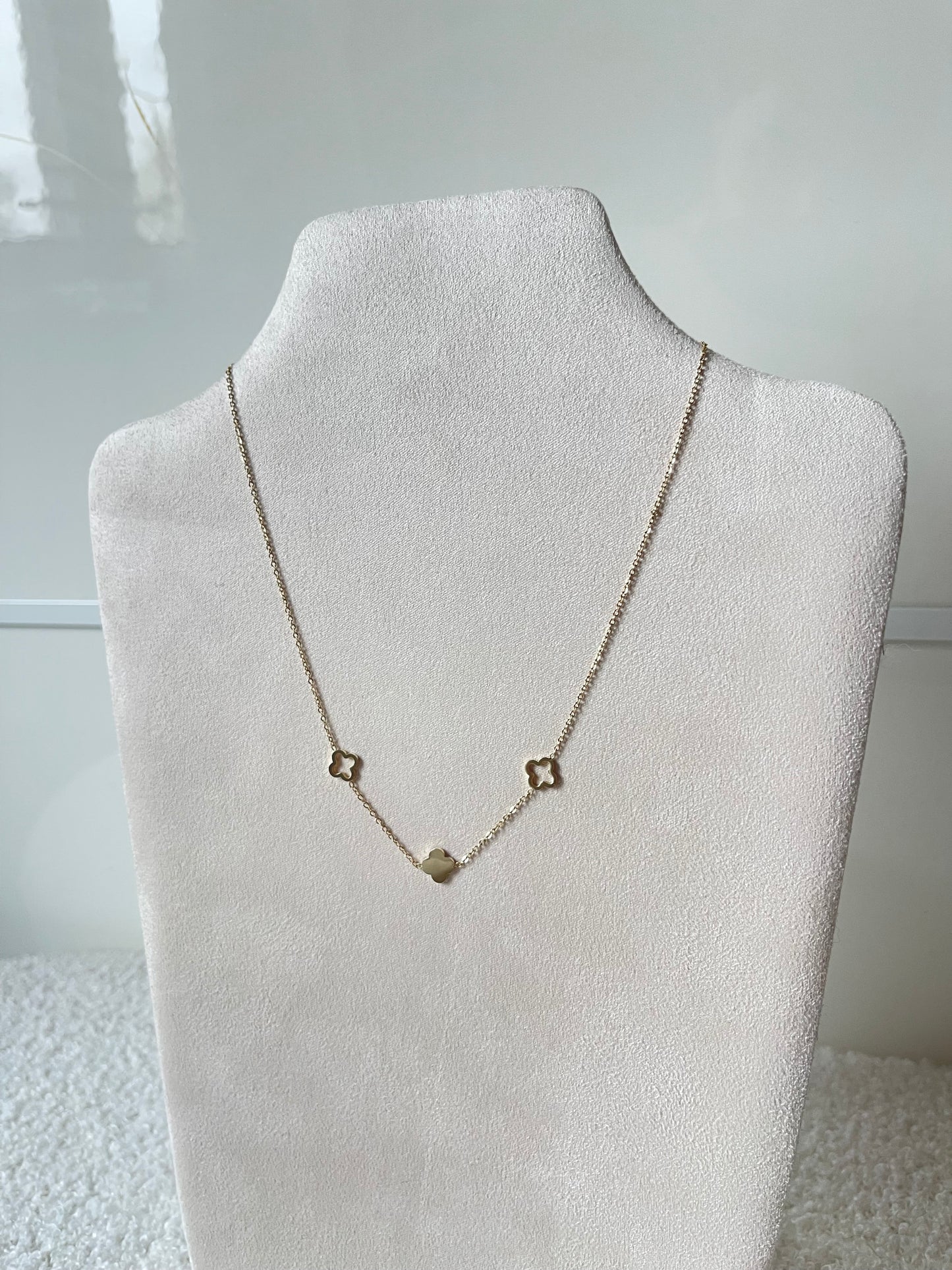 Necklace 5 - Gold