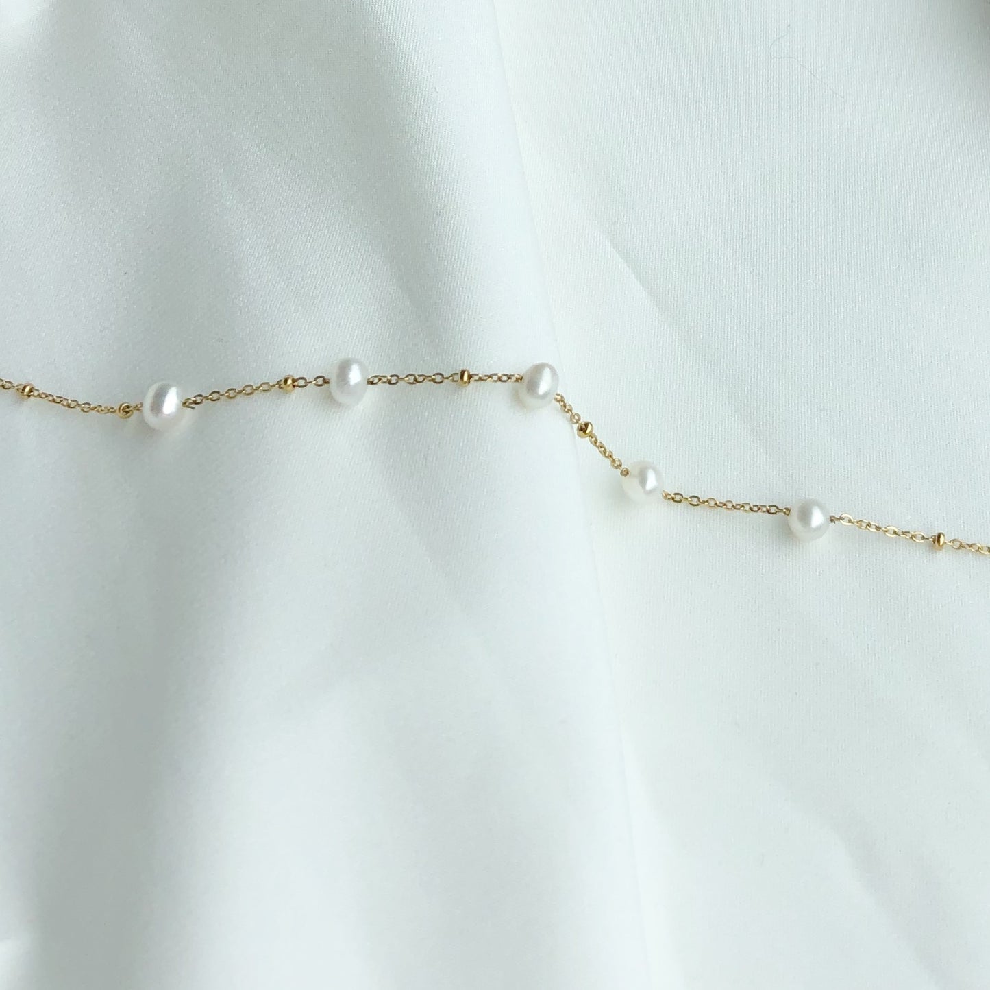 Subtile Pearl Bracelet - Gold
