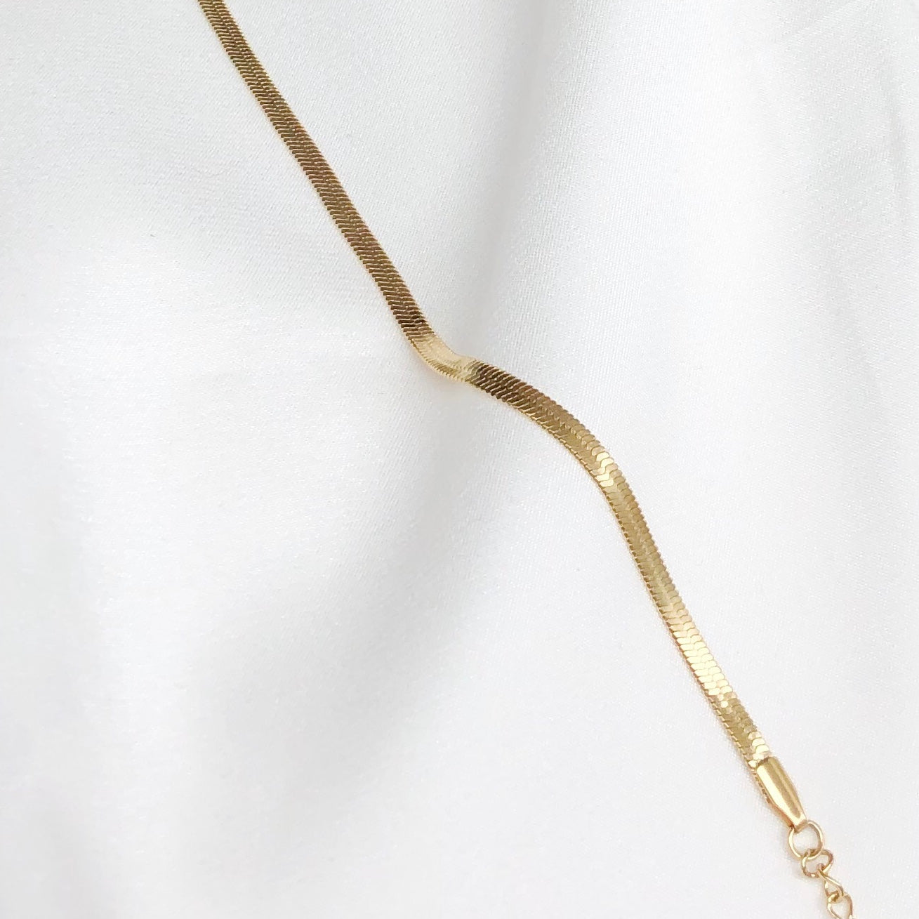 Fine Snake Skin Bracelet - Gold