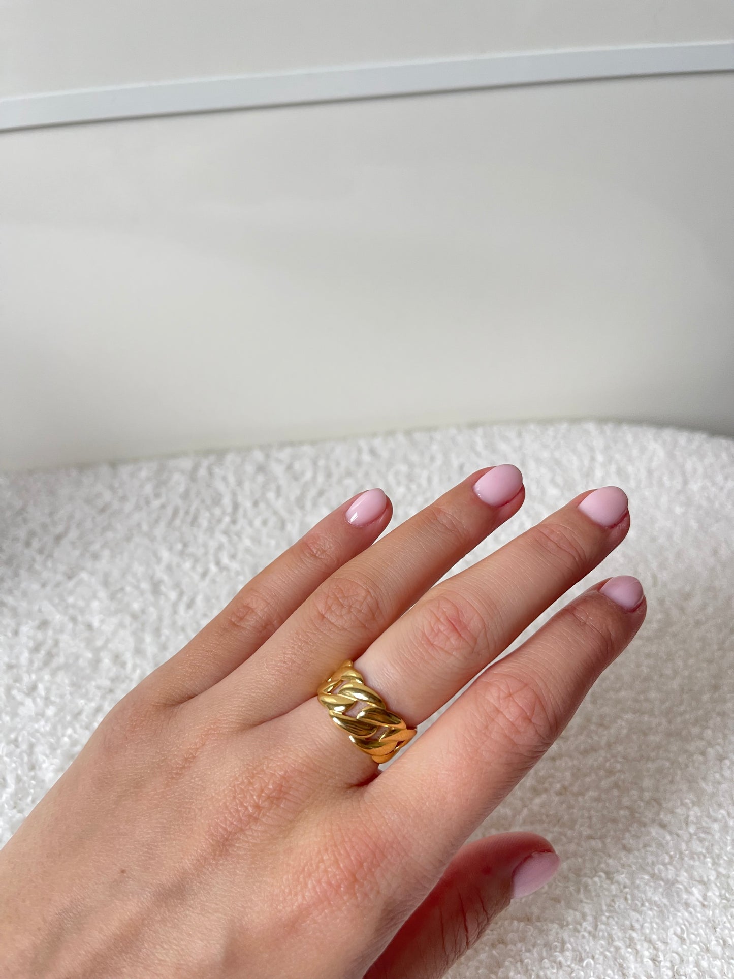 Ring 4 - gold
