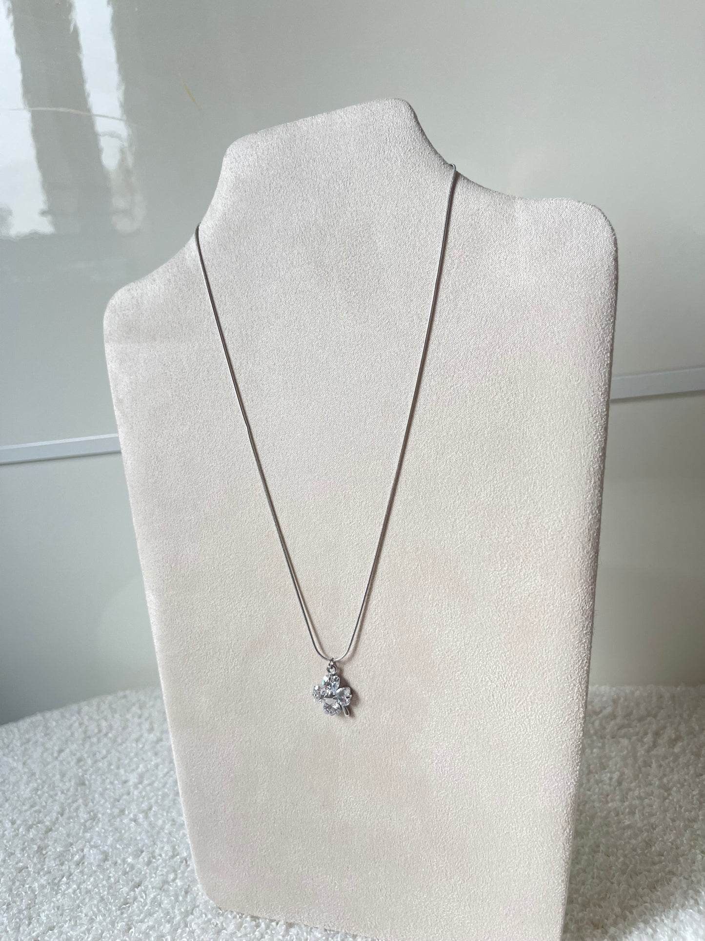 Necklace 13 - Silver