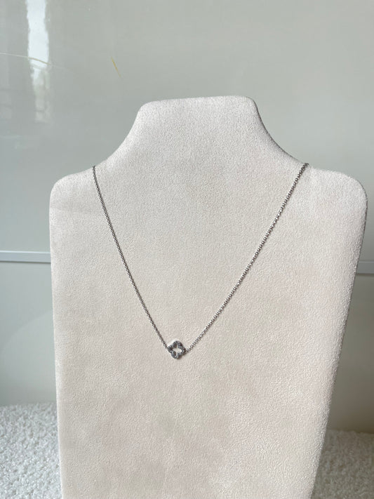 Necklace 17 - Silver